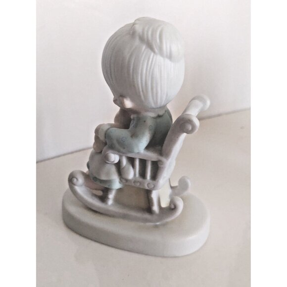 Jonathan & David Precious Moments Enesco 1979 Figurine "Purr-fect Grandma" - Picture 6 of 10